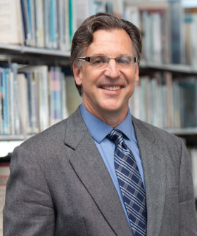 Mr. Geoff Hunt